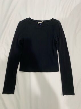 Universal Thread Black Ribbed Long-Sleeve Crop Top